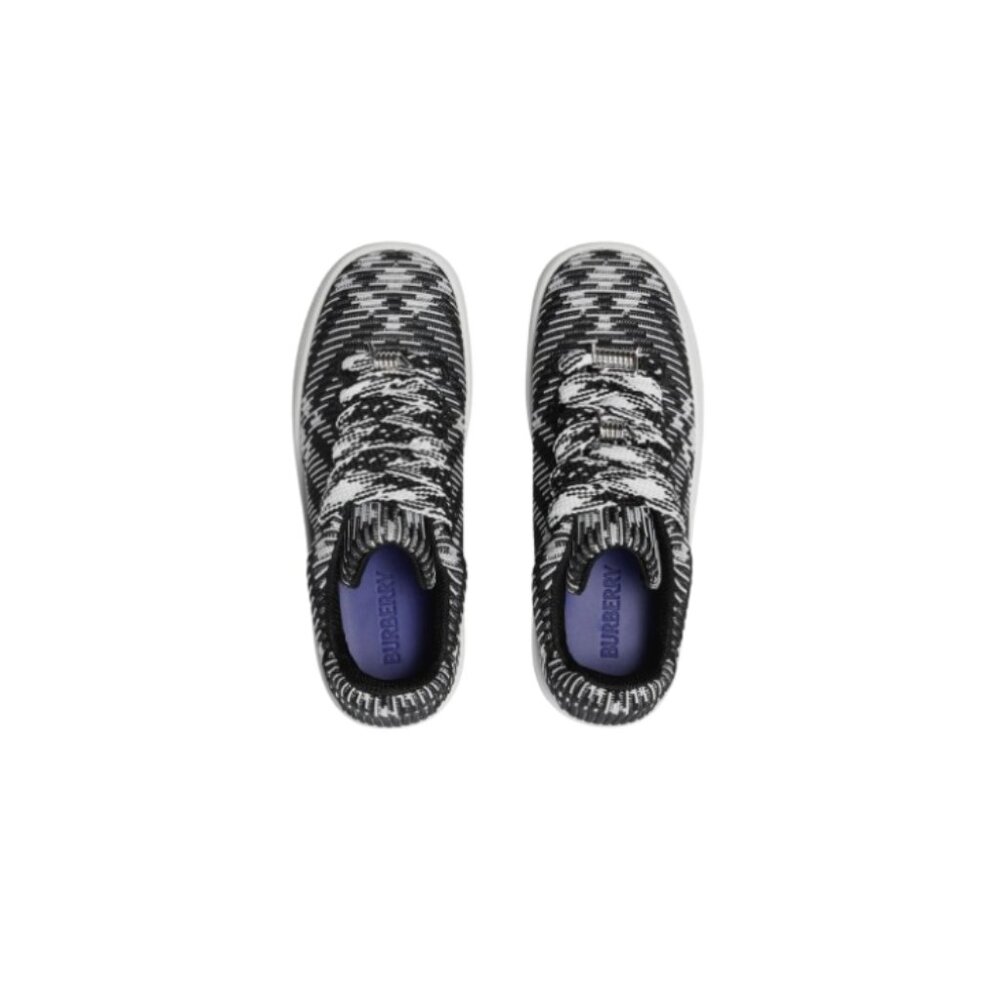 🔴SOLD🔴 BURBERRY Check Knit Box Sneaker - Black and White Size 39 - Picture 3 of 12